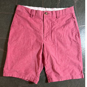 Old navy men’s shorts size 32